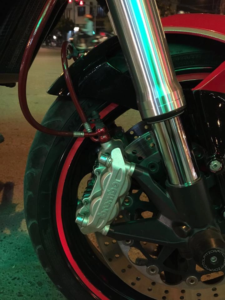 Ducati monster 795 lên tem ducati cross đen đỏ trắng độc đáo