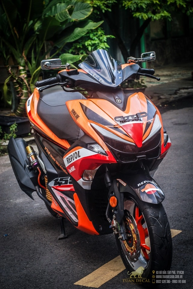 Yamaha nvx 155 độ phong cách repsol với bộ giảm xóc đơn