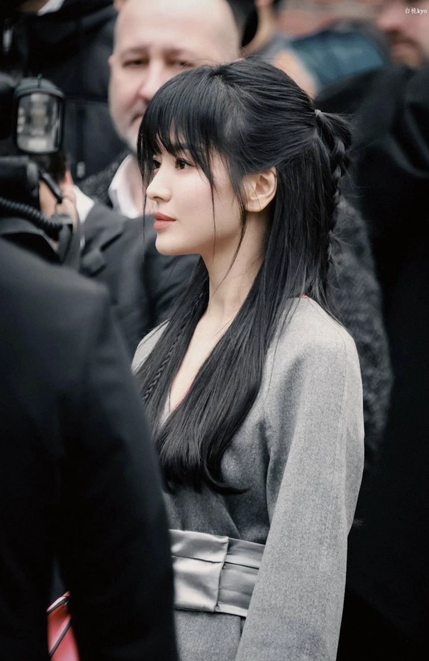 Mặt mộc của song hye kyo ở tuổi 41