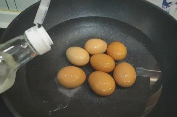 Luộc trứng như thế nào cho đúng cách 
