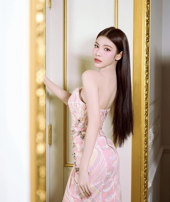 Á hậu miss international queen 2024 tường san khi không son phấn 