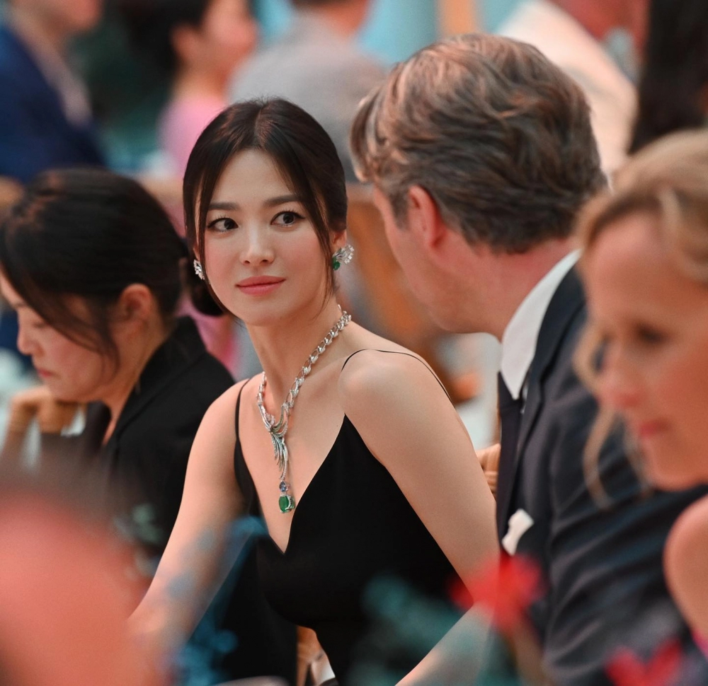 Nhan sắc song hye kyo tại sự kiện của chaumet