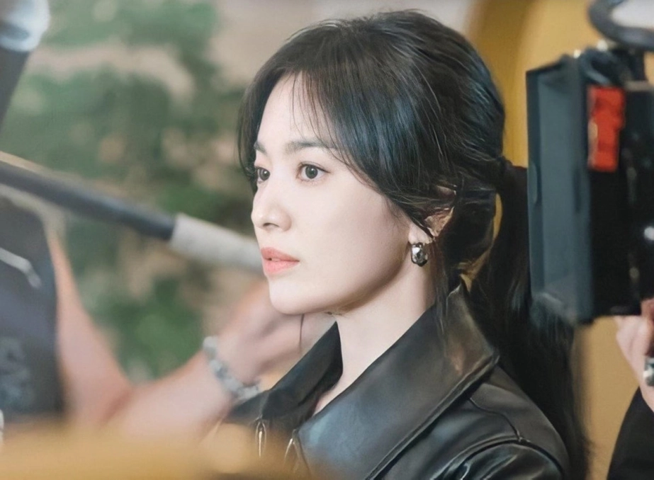 Dùng mật ong để ngăn ngừa lão hóa như song hye kyo