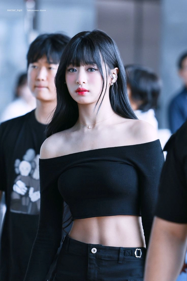 Cơ bụng số 11 chuẩn từng milimet của ahyeon