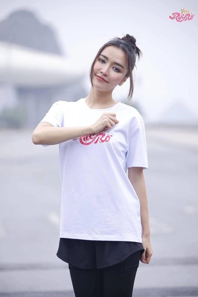 Hình ảnh mới nhất của bích phương qua loạt cam thường