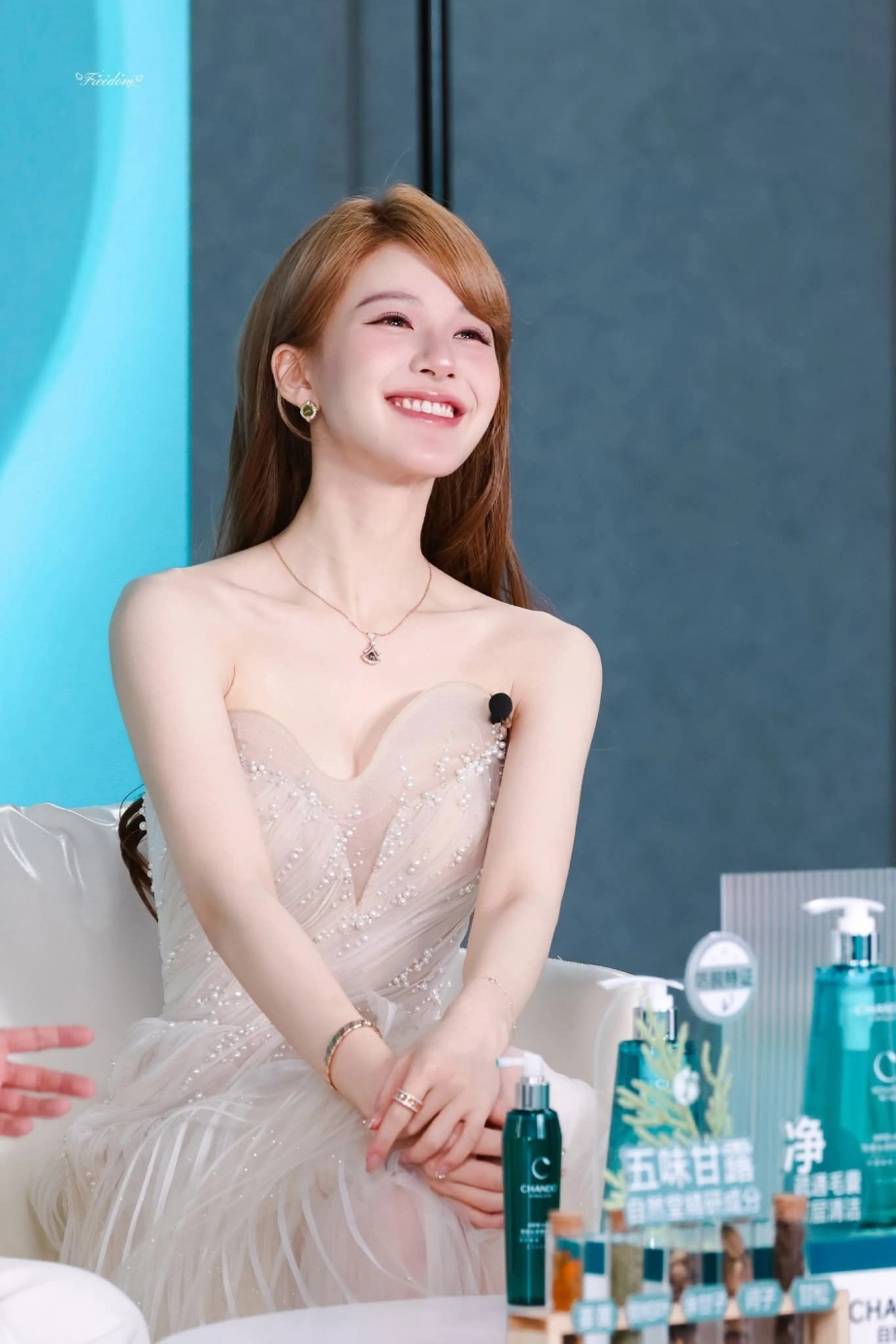 Triệu lộ tư diện đồ của nhà thiết kế việt nam