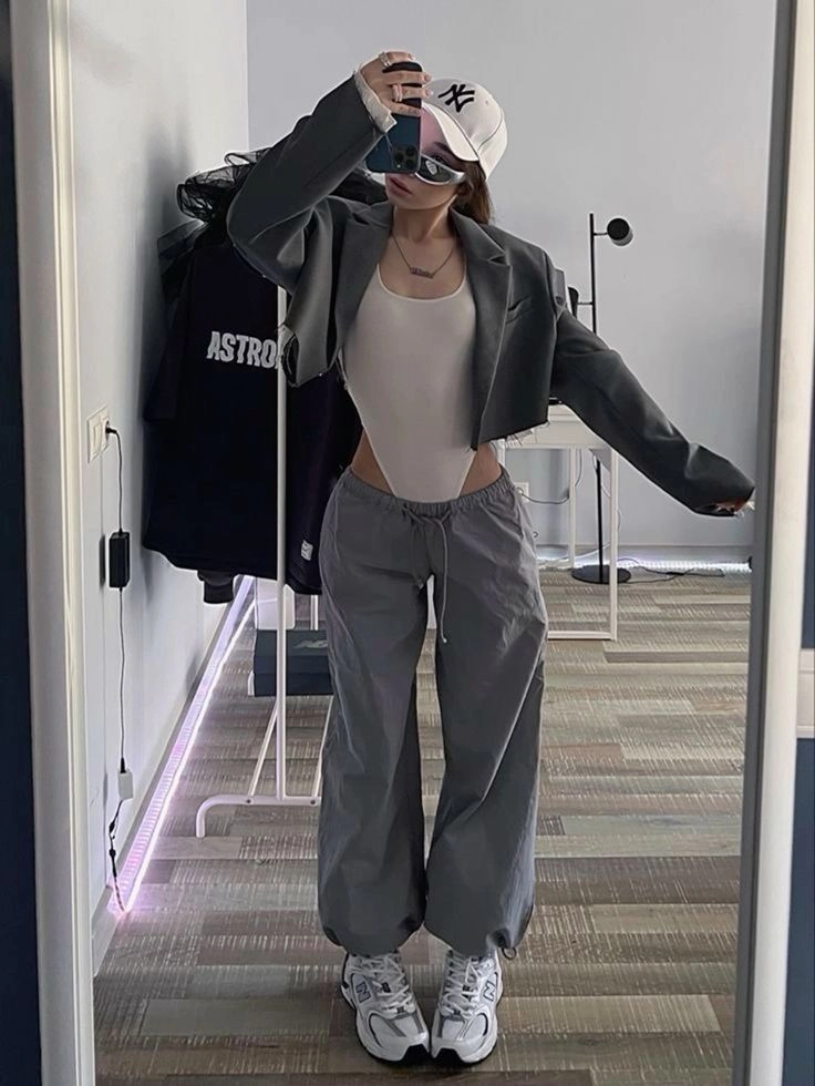Phá cách đúng chuẩn trendsetter của jennie
