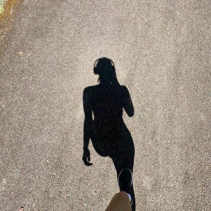 4 kiểu đi bộ giúp nàng giảm mỡ bụng