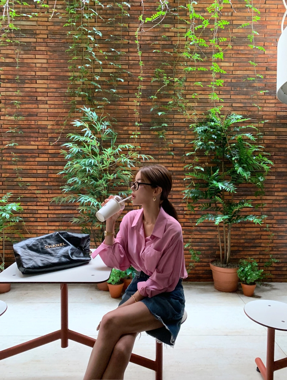 Top 10 set áo sơ mi mùa thu 2025 mà nàng nên thử