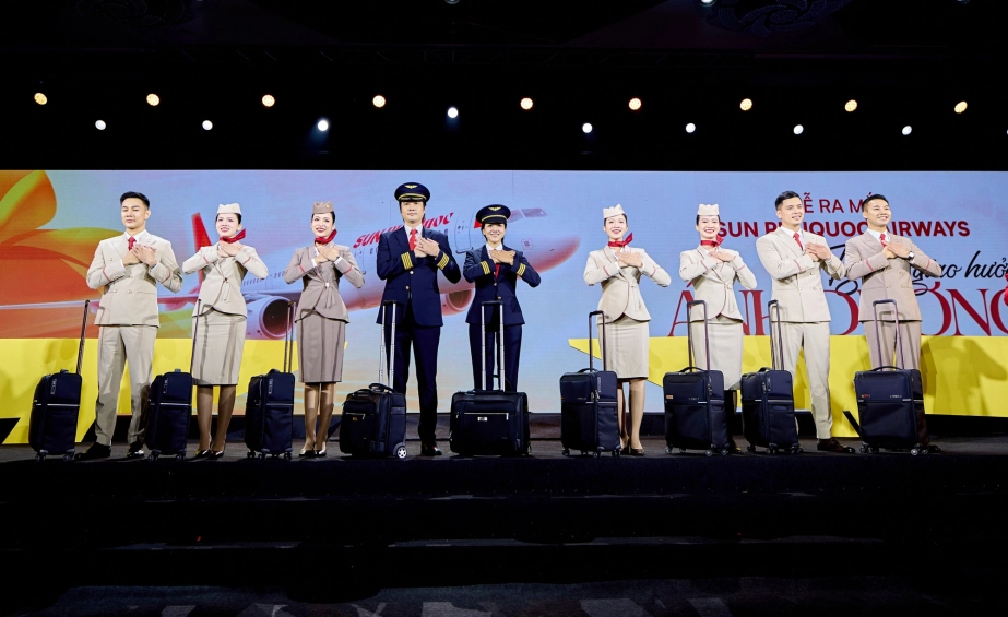 Hình ảnh đồng phục tiếp viên hàng không của sun phuquoc airways